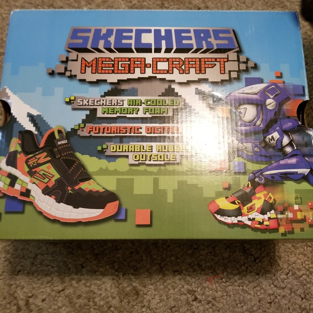 Sketchers shoes boys size 1